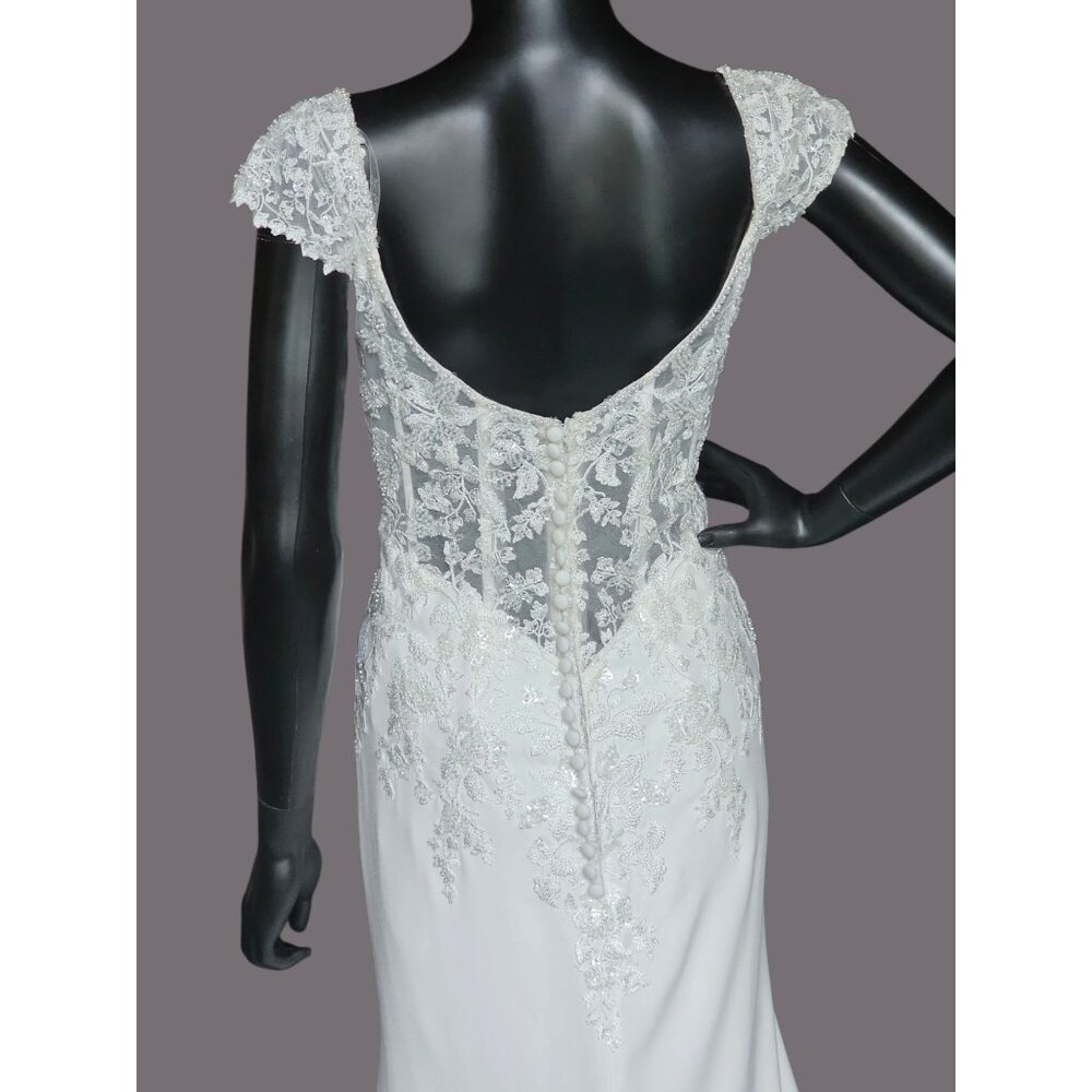 NWOT Ivory Crepe Fitted Cap Sleeve Wedding Gown - Mori Lee - Picture 15 of 16